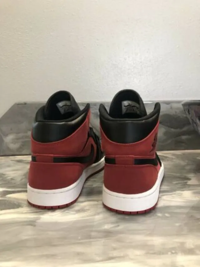 2018 nike air jordan 1 mid gym red/black-white size 10.5
