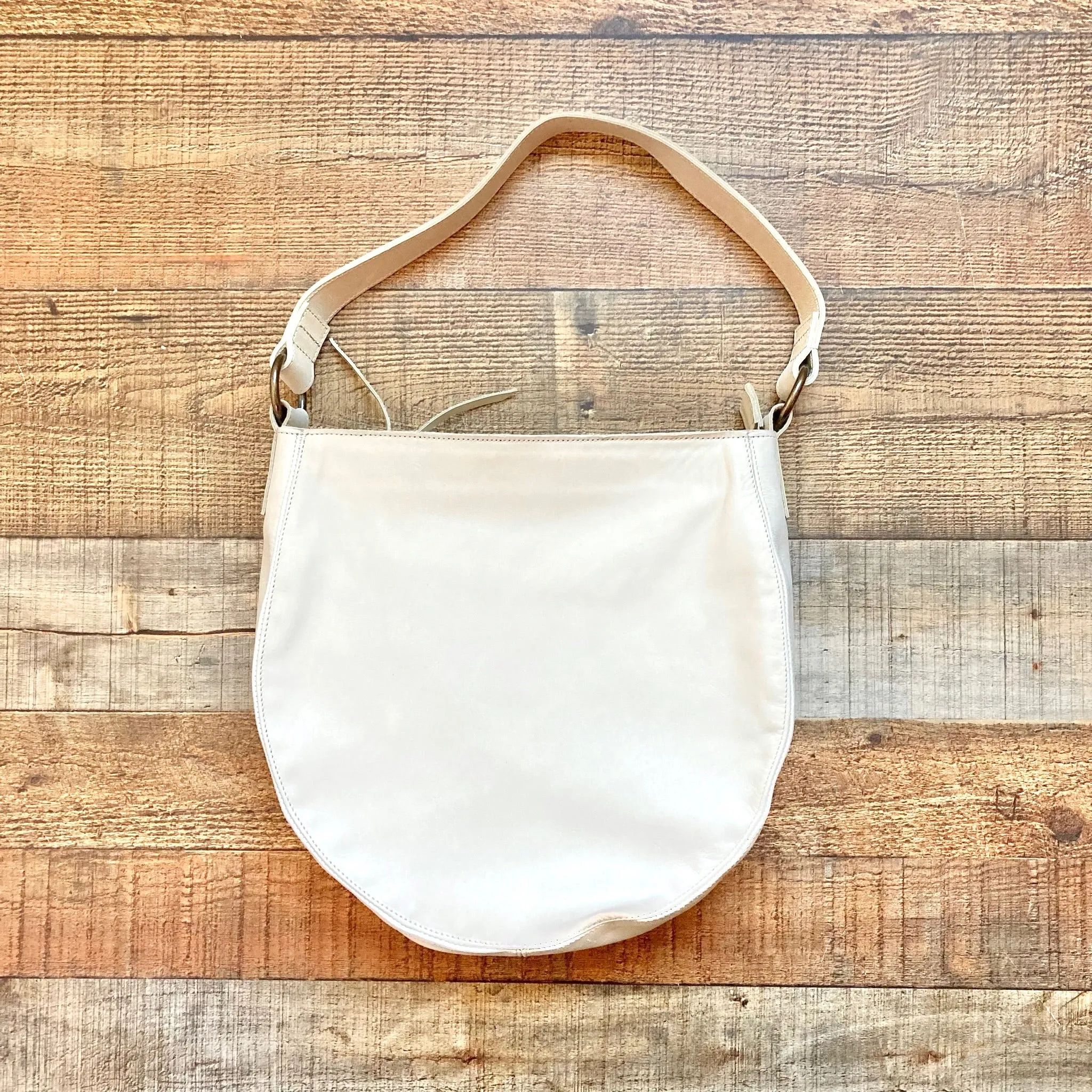 ABLE BEACH LEATHER NAOMI SHOULDER BAG ( ONLINE)