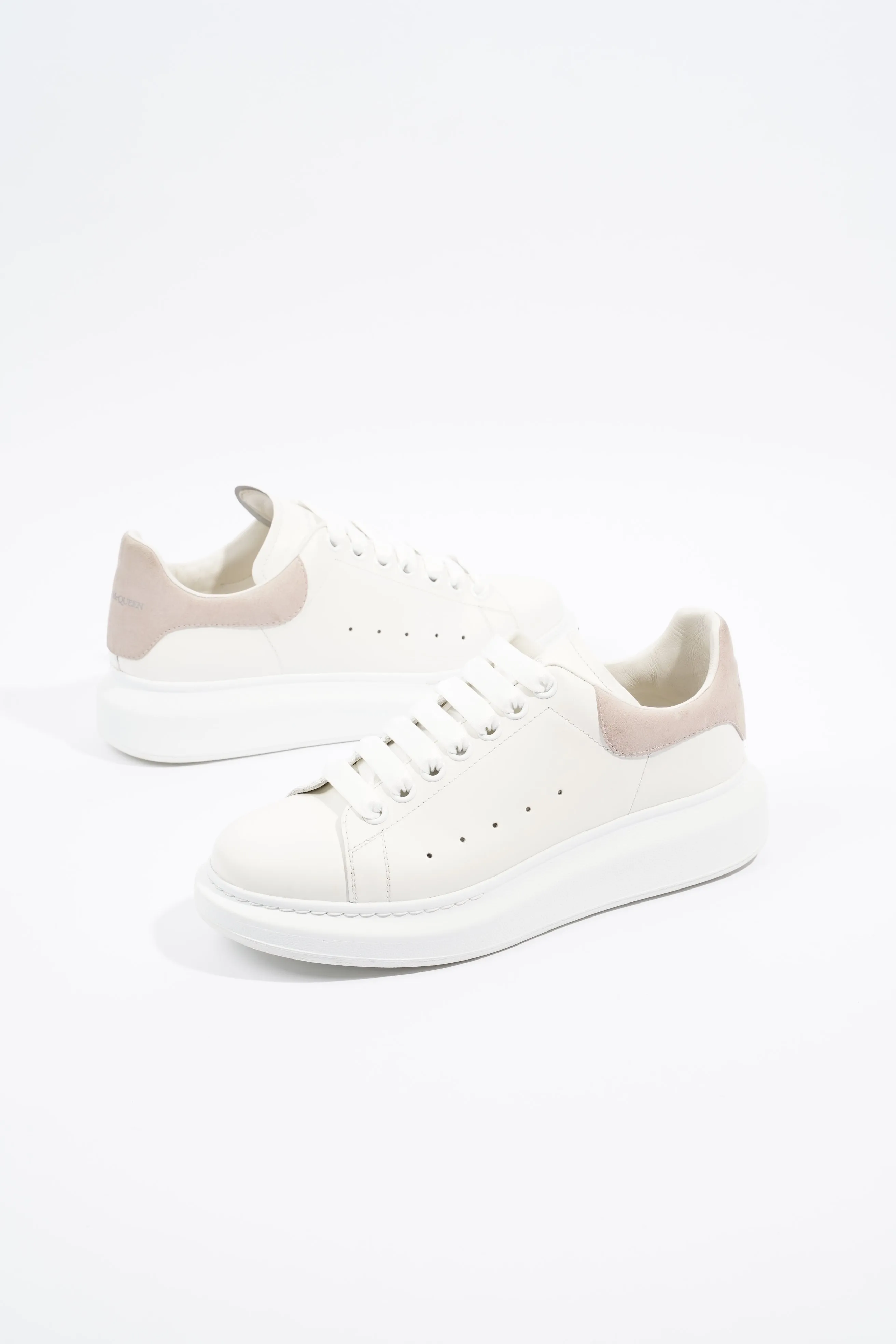 Alexander McQueen Womens Oversized Sneakers White / Pink Tab EU 39 / UK 6