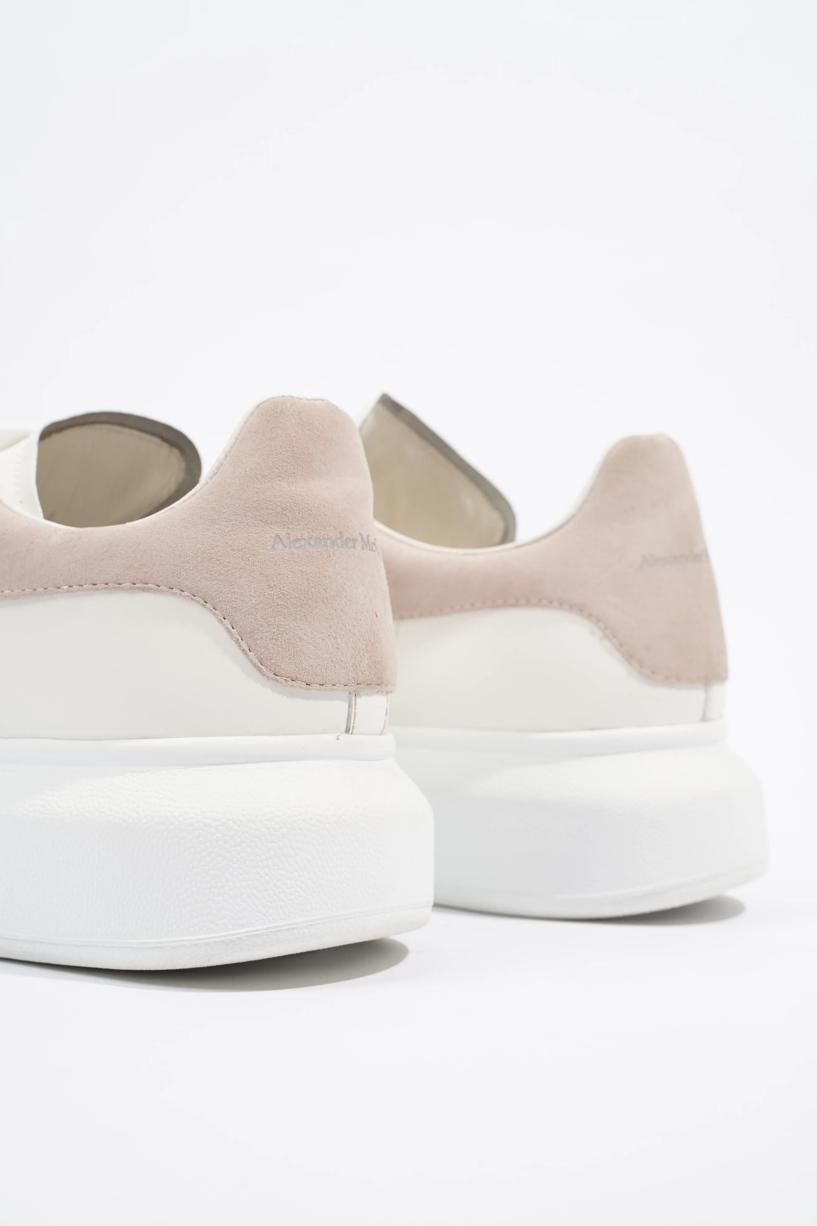 Alexander McQueen Womens Oversized Sneakers White / Pink Tab EU 39 / UK 6