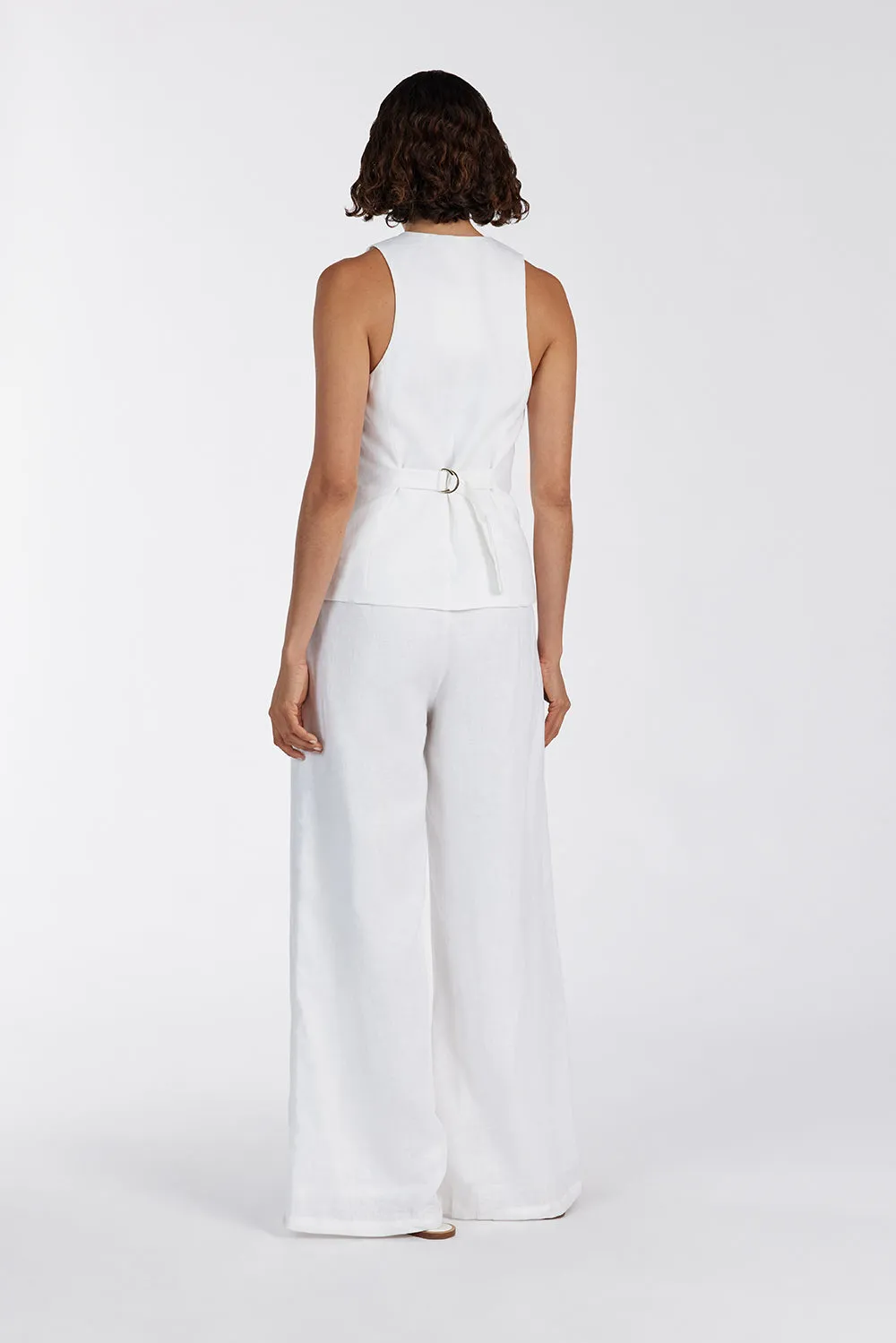 ALONDRA WHITE LINEN VEST