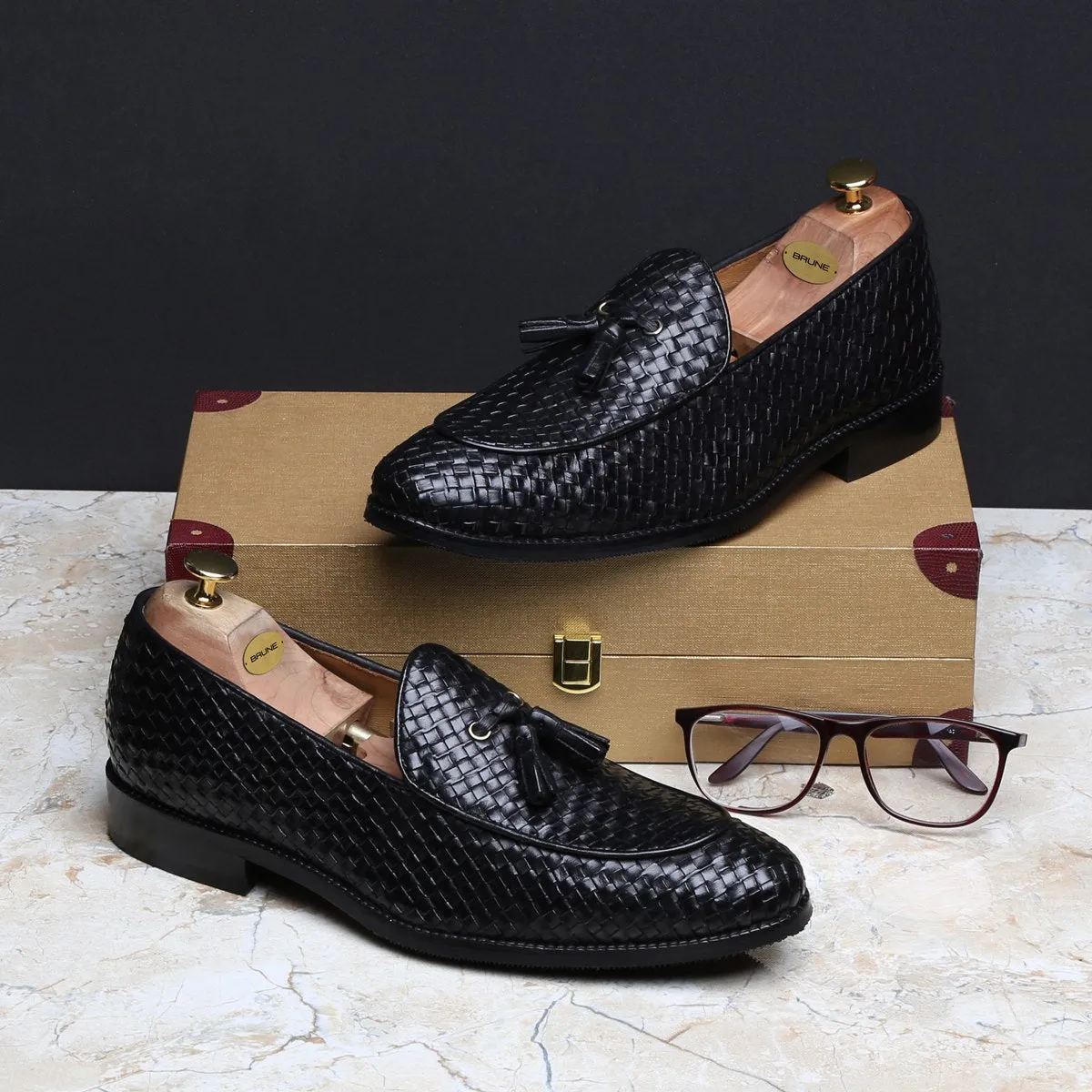 Apron Toe Tassel Slip-On Shoes Black Hand Weaved Leather