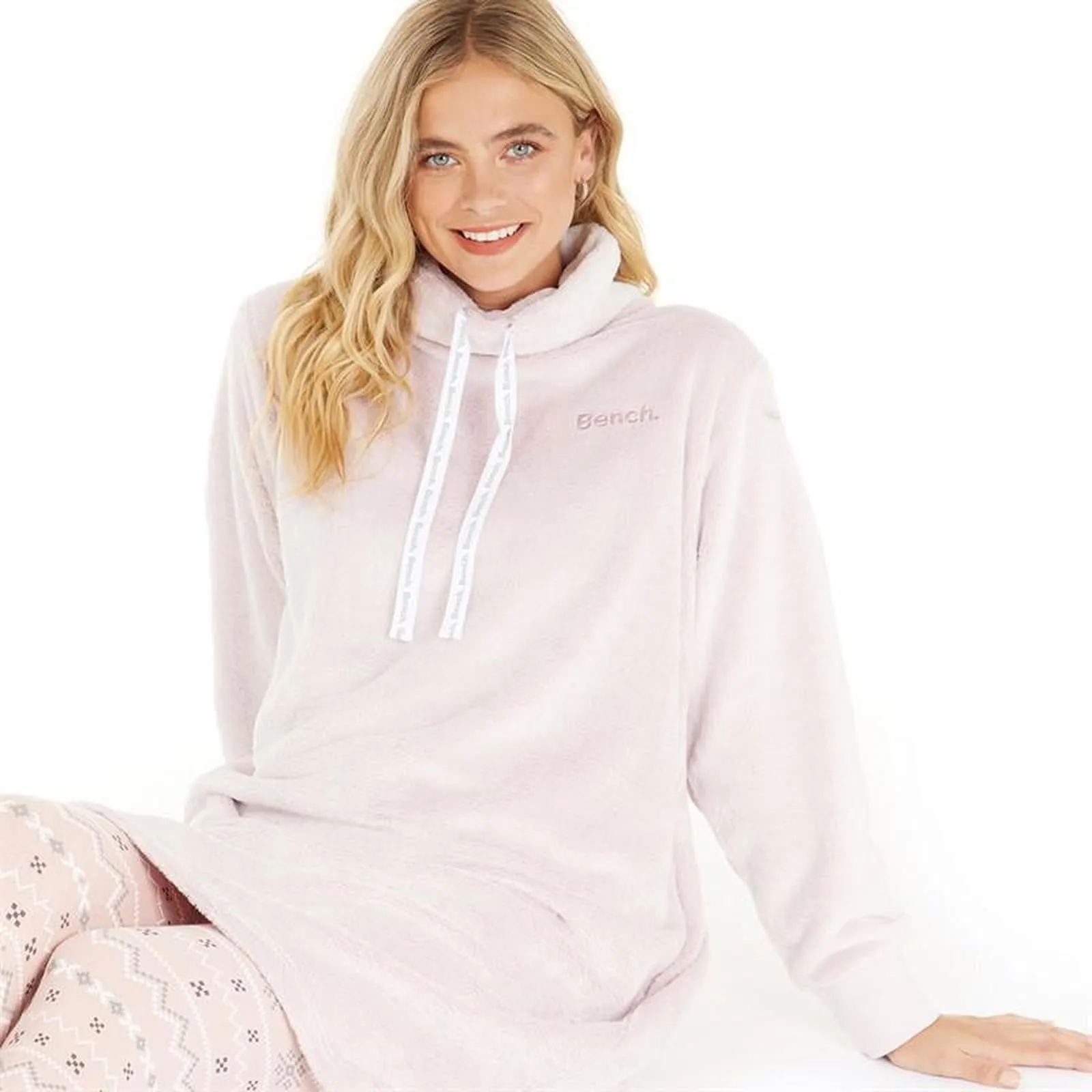 Bench Womens Fluffy Hooded Wearable Blanket