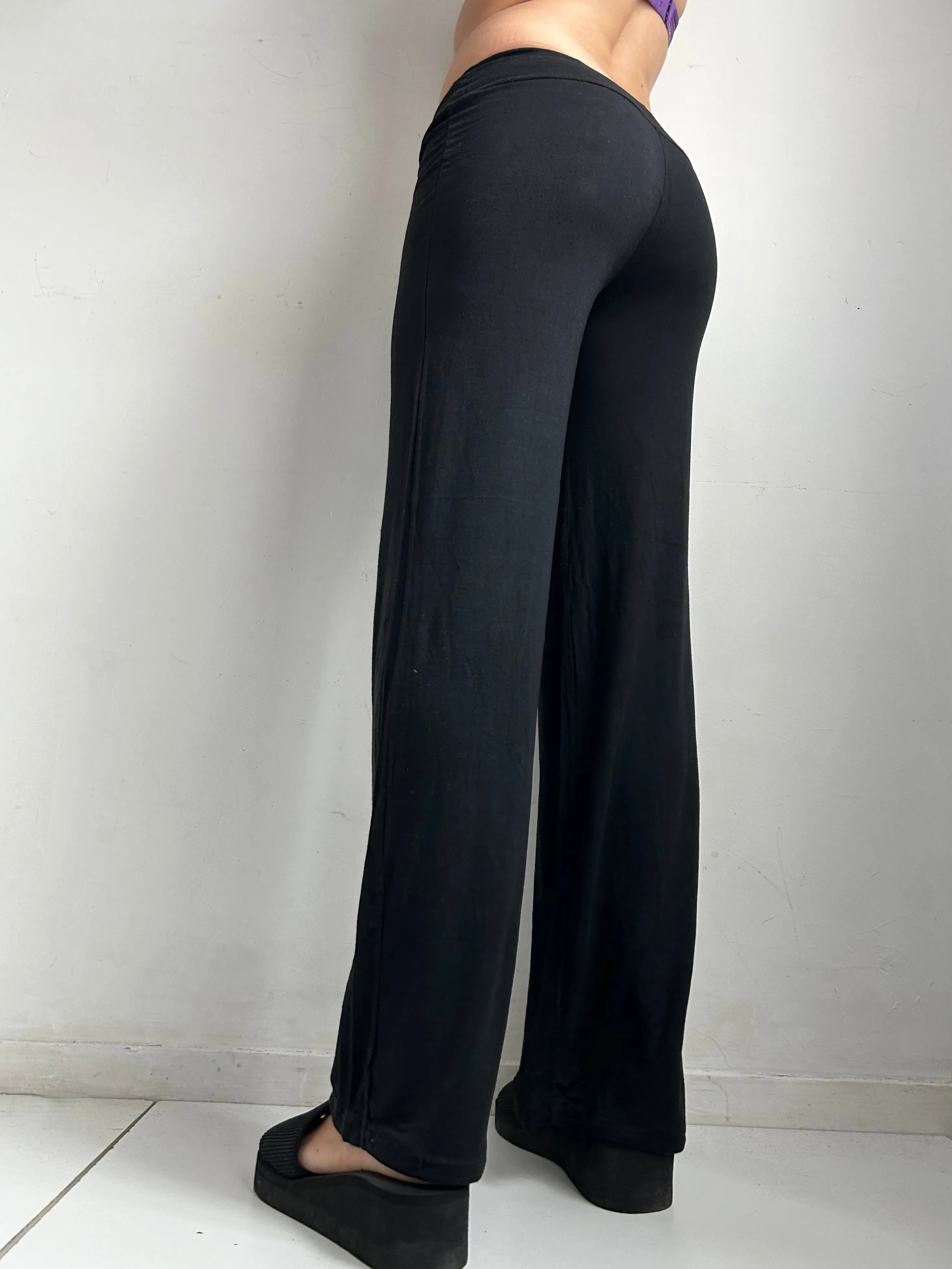 Black flare large stretchy joggers gym pants (S/M)