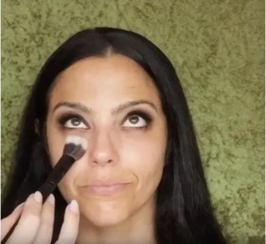 Bright Eyes Concealer