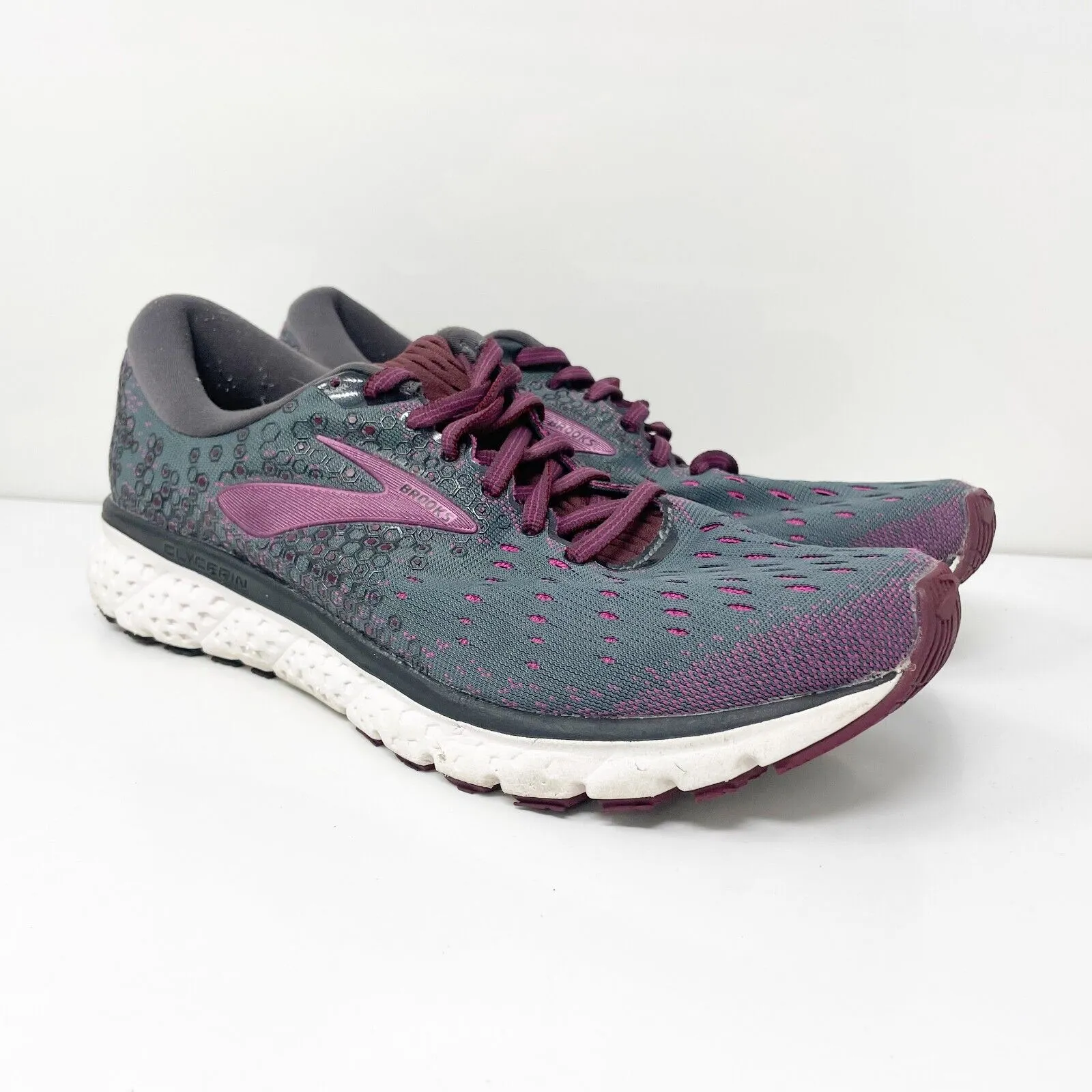 Brooks Womens Glycerin 17 1202831B081 Gray Running Shoes Sneakers Size 11 B