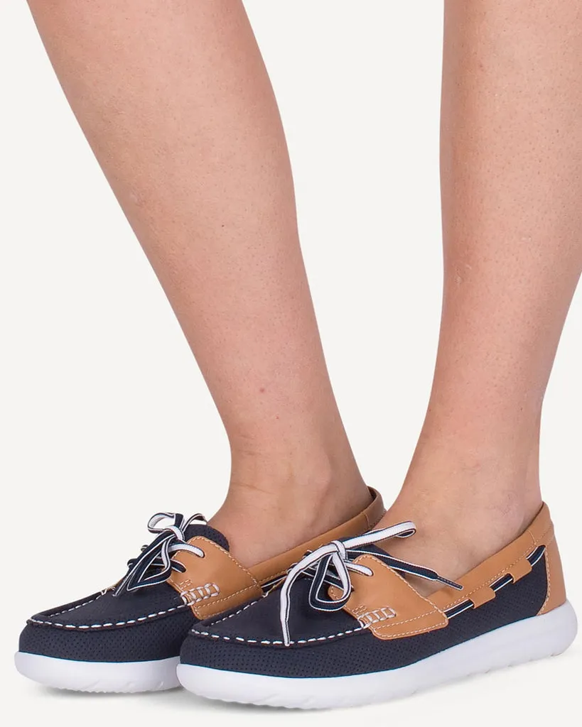 Cloudsteppers by Clarks Jocolin Vista
