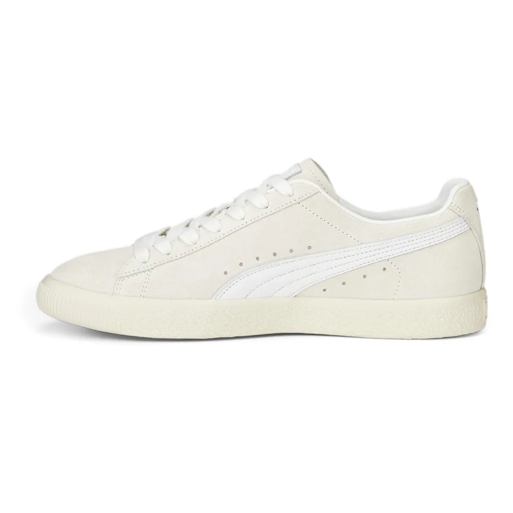 Clyde PRM Lace Up Sneakers