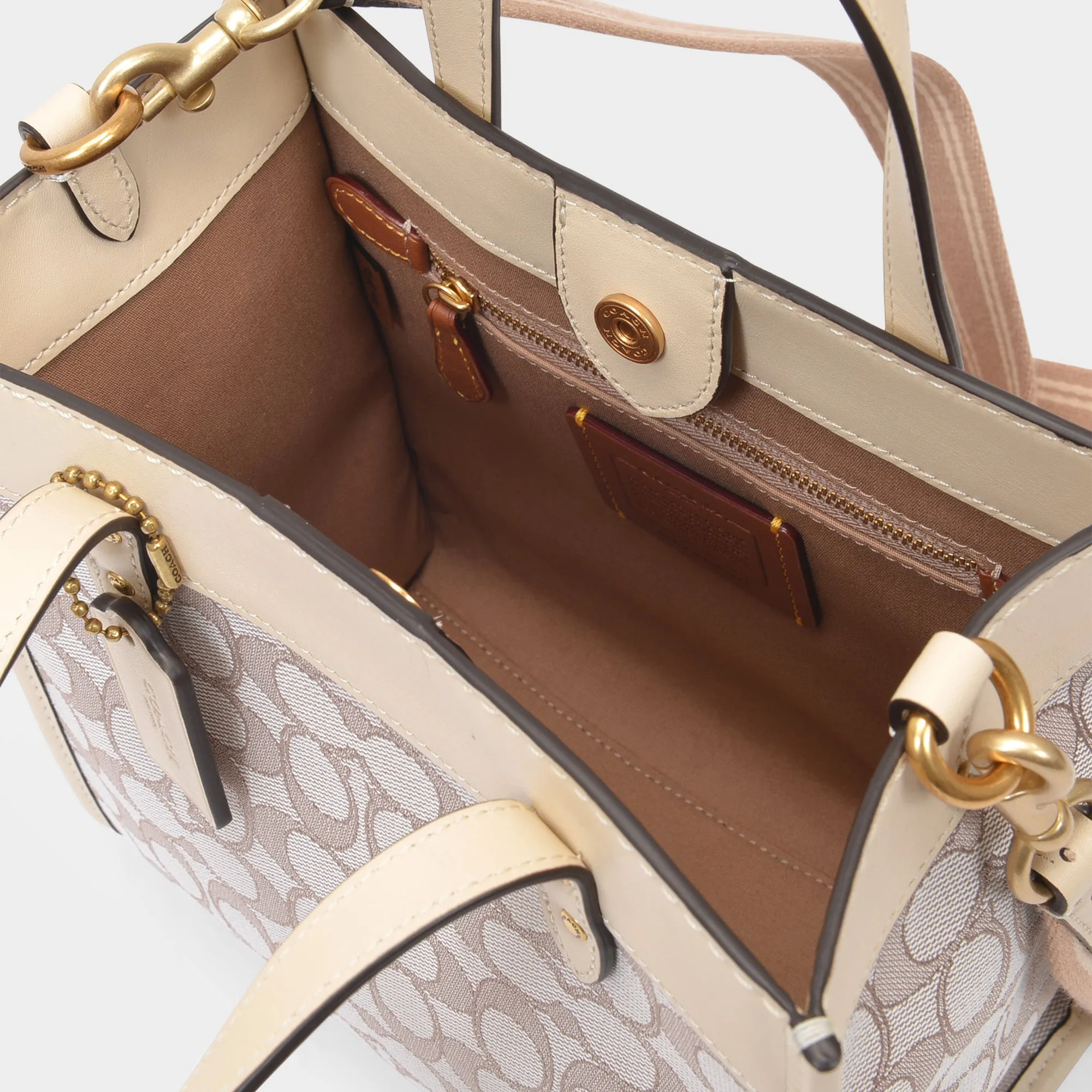 Coach  Tote 22 Bag in Beige Canvas
