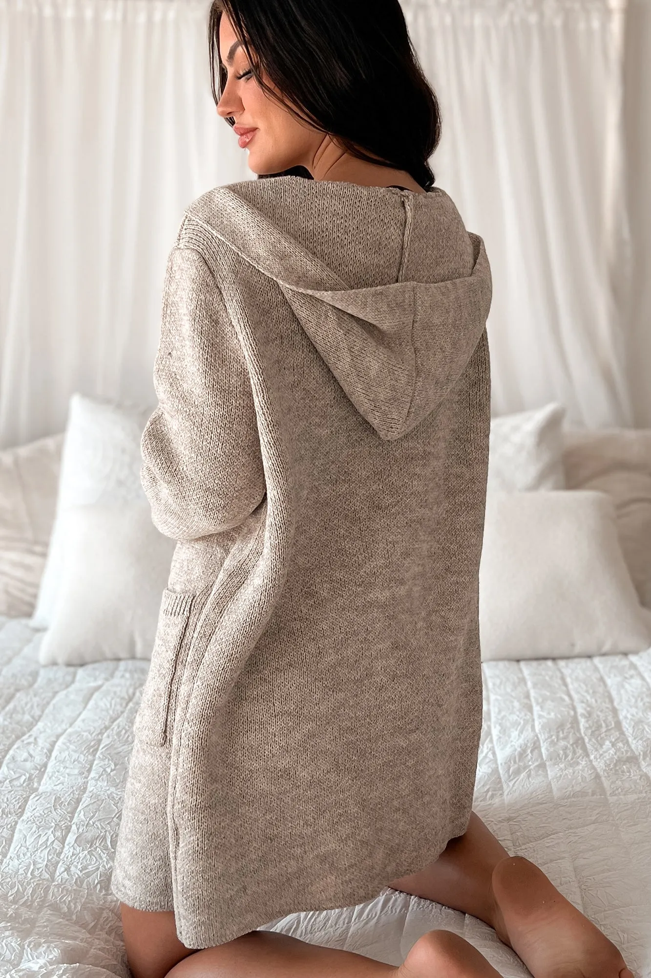 Cue The Cuddles Zenana Hooded Cardigan (Heather Mocha)