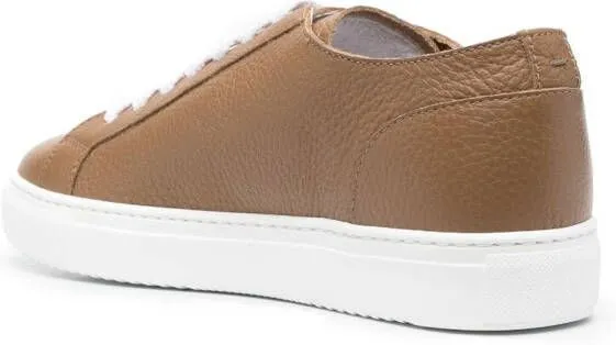 Doucal's low-top leather sneakers Brown