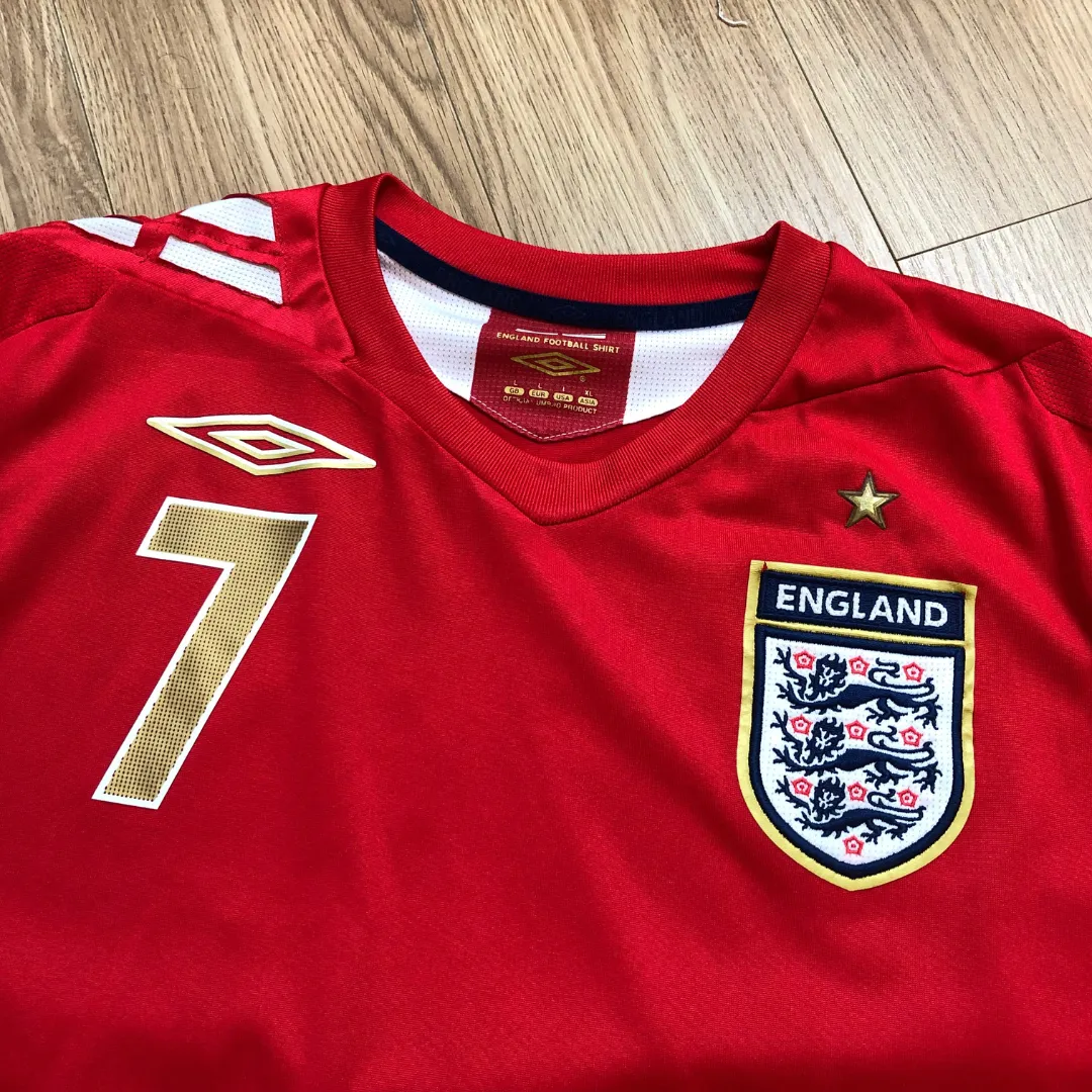 England 2006/2008 Beckham Original Umbro Away Football Shirt Large