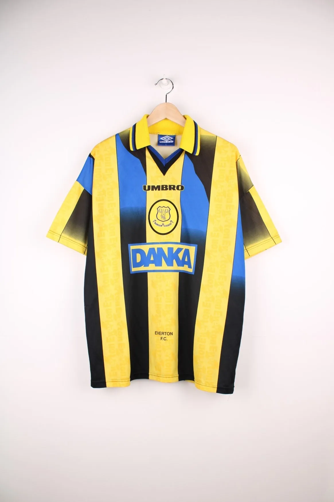Everton 1996/97 Away Football Shirt