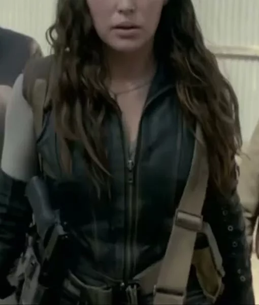 Fear the Walking Dead S07 Alicia Clark (Alycia Debnam-Carey) Leather Vest | TLC