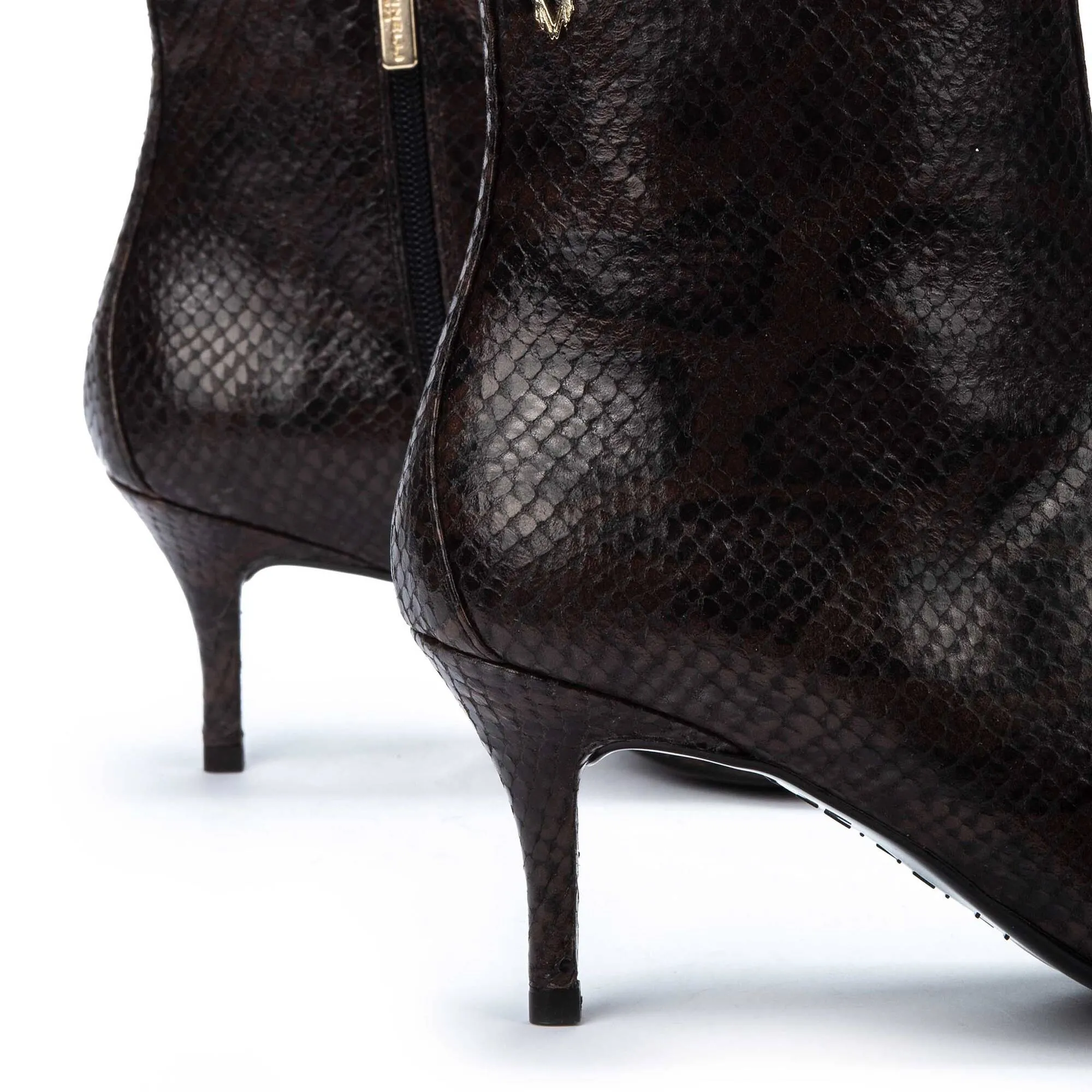 FONTAINE Low-heeled ankle boot