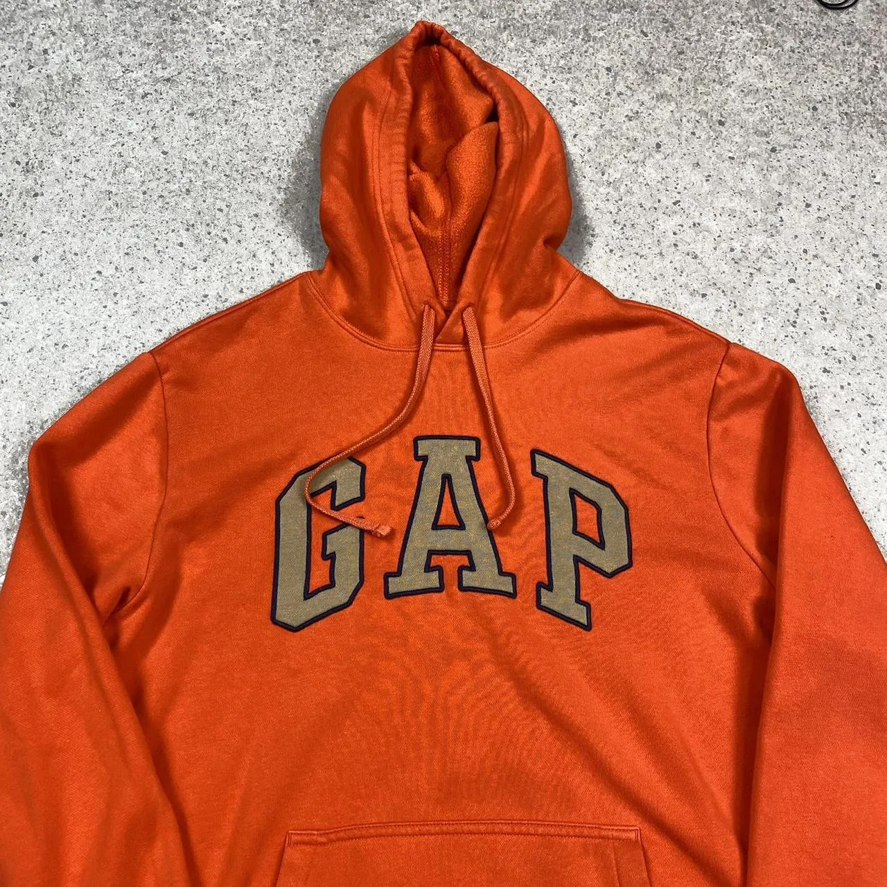 Gap spellout hoodie medium