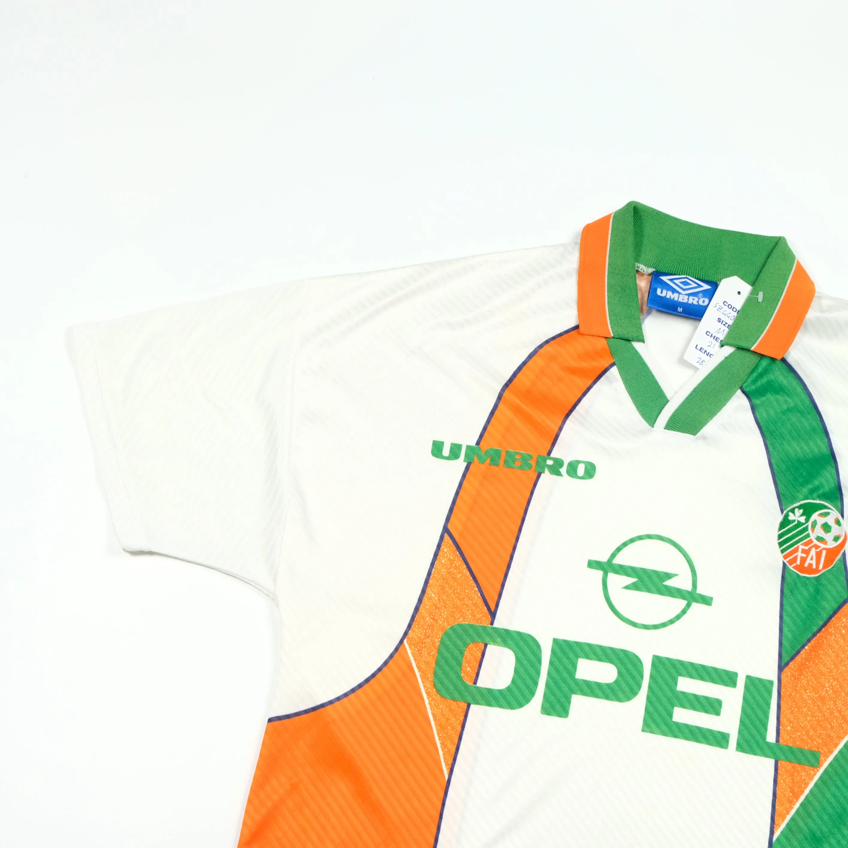 Ireland Original 1994/1996 Umbro Away Football Shirt Medium