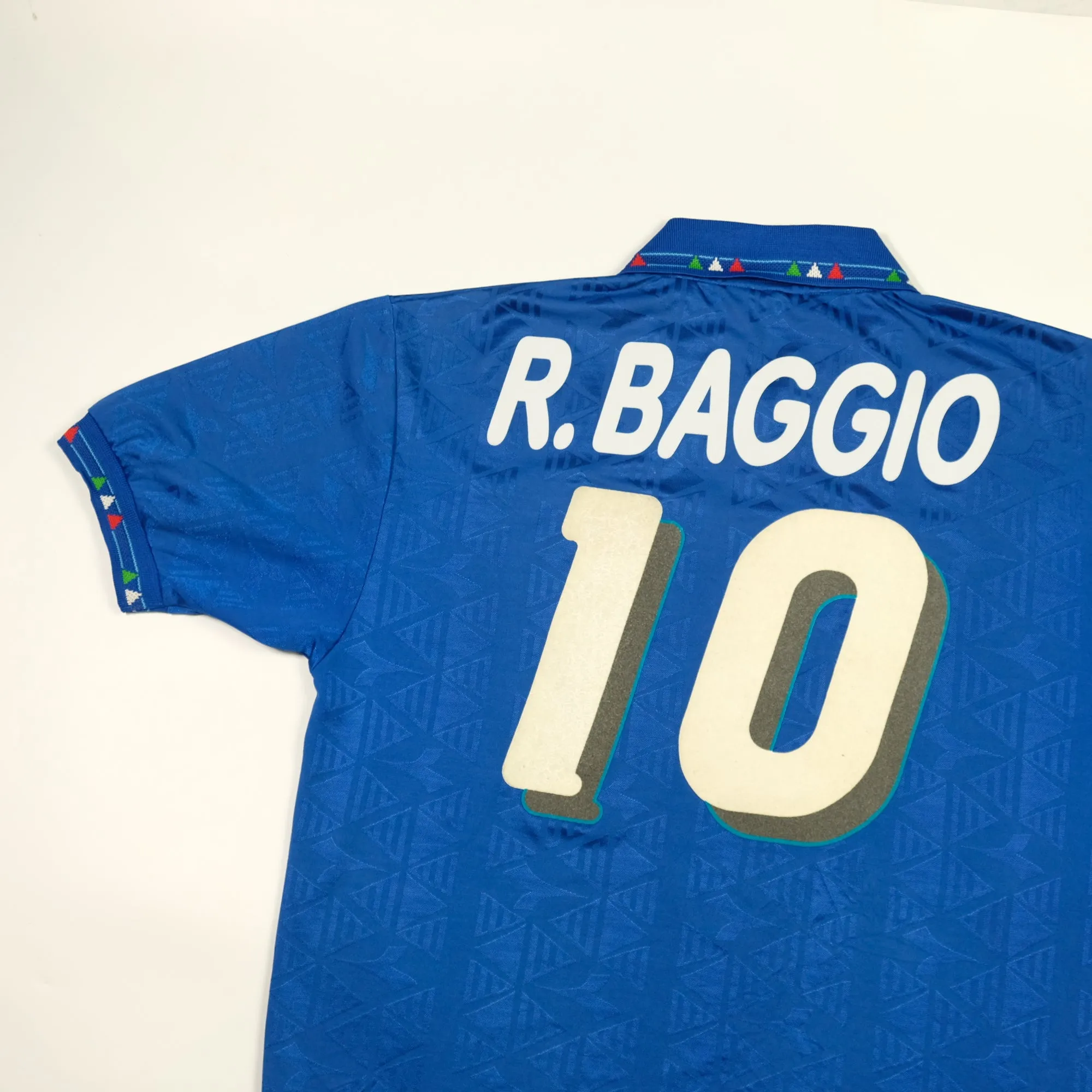 Italy Baggio 10 1994 Diadora Original Home Football Shirt Large