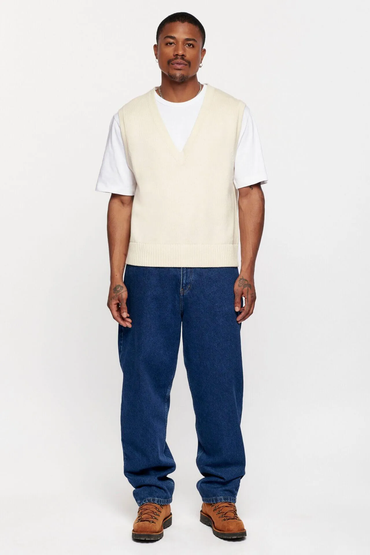 Kotn Men&apos;s Highlands Cotton Vest in Natural White