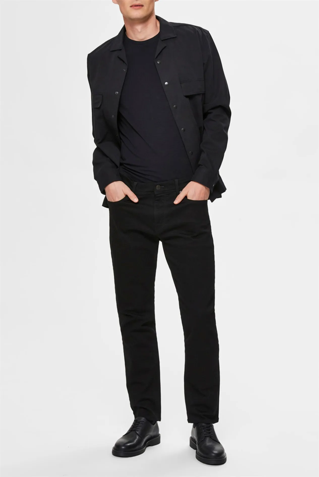 Leon Slim Fit Jeans in Dark Rinse