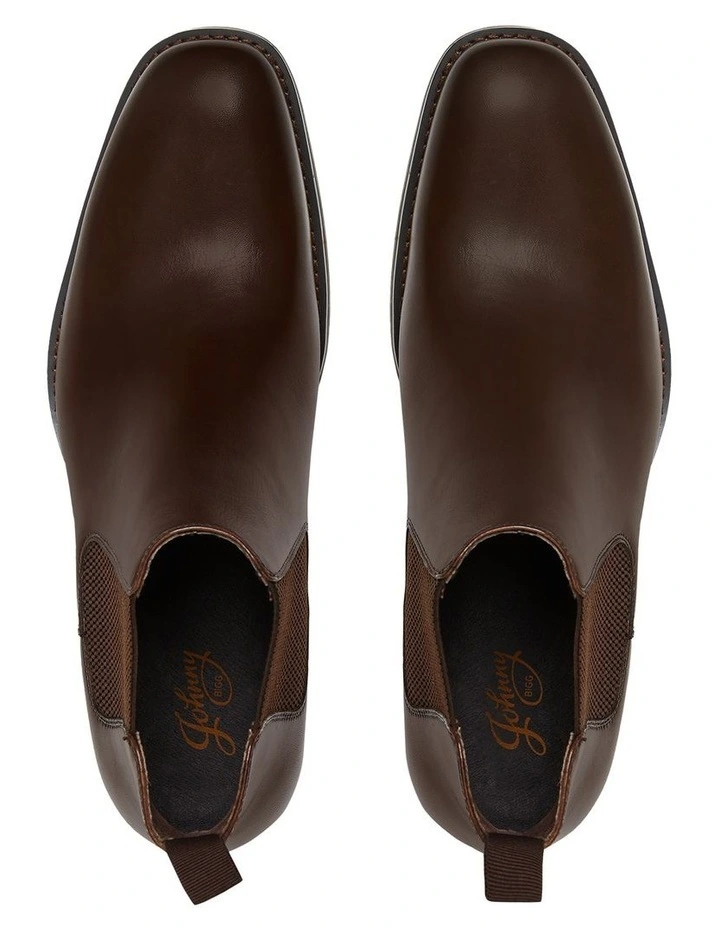 Morgan Leather Chelsea Boot in Chocolate