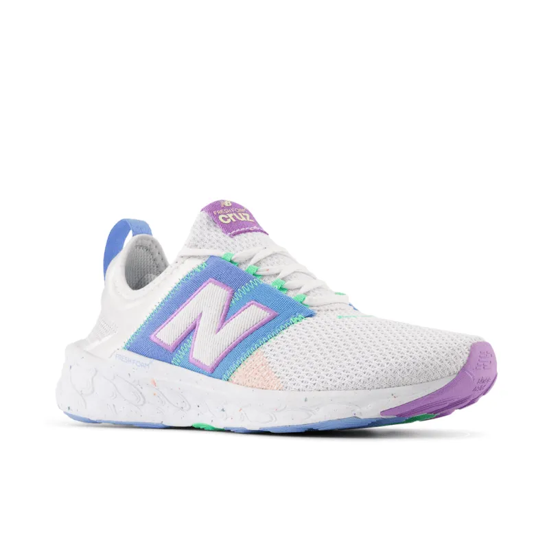 New Balance Women's Fresh Foam X Cruz Artisan V3 Running Shoe - WCRZELW3