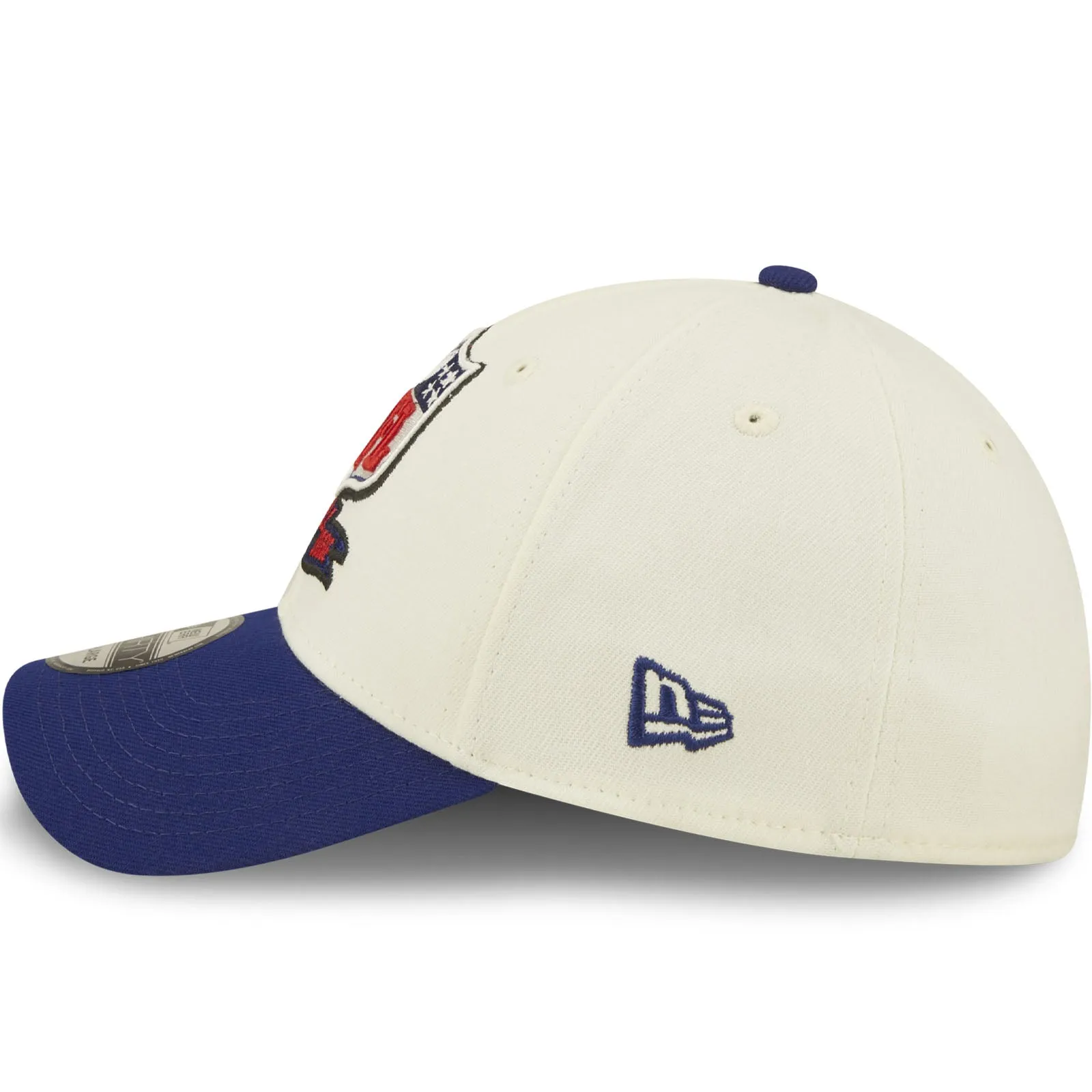 New Era NFL Official Logo 39THIRTY Sideline 2022 Baseball Cap - White