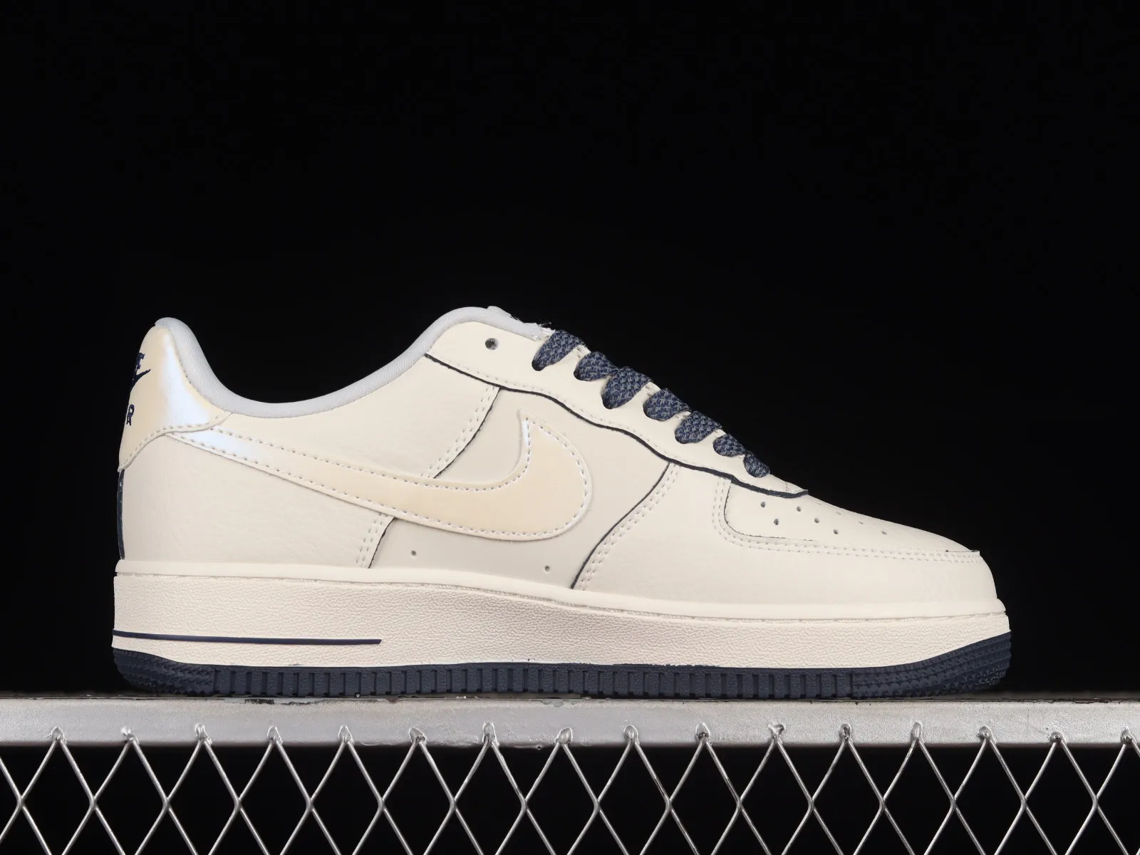 Nike Air Force 1 07 Low Rice White Dark Blue DD9915-622