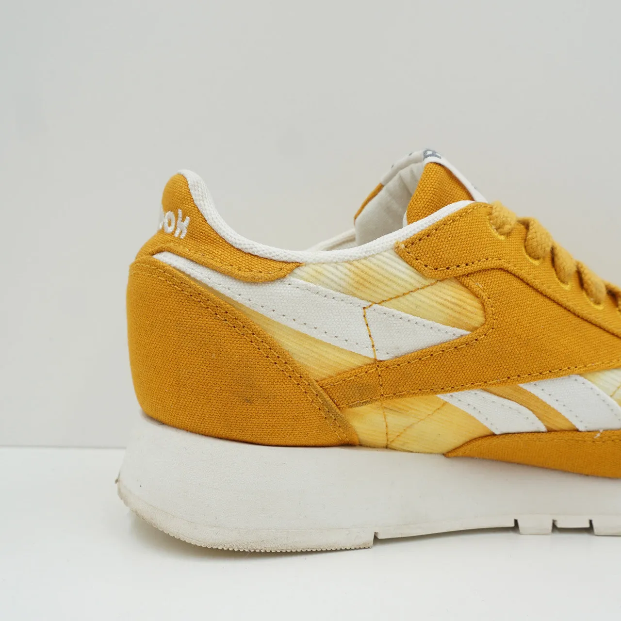 Reebok Classic Yellow