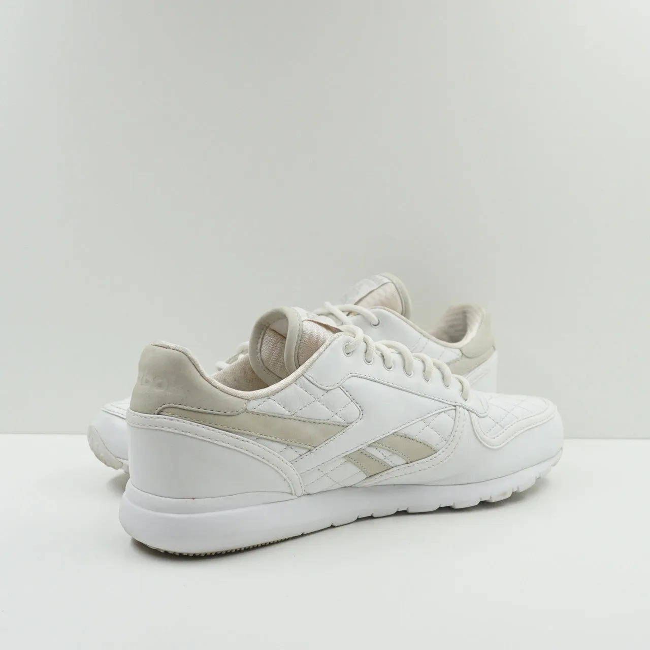 Reebok Salong Betong White