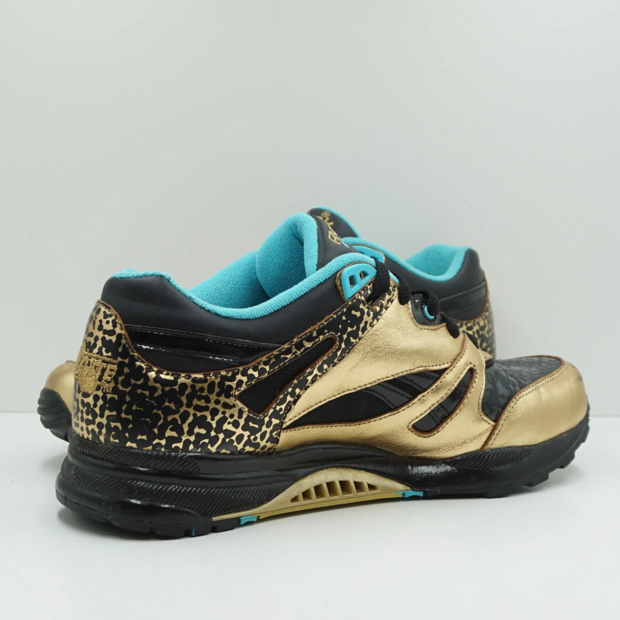 Reebok Ventilator Gold Black Sample (W)