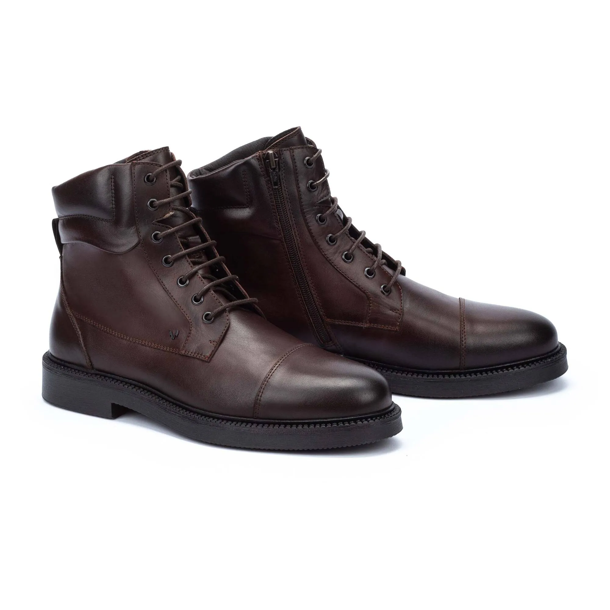 ROYSTON Lace-up boot