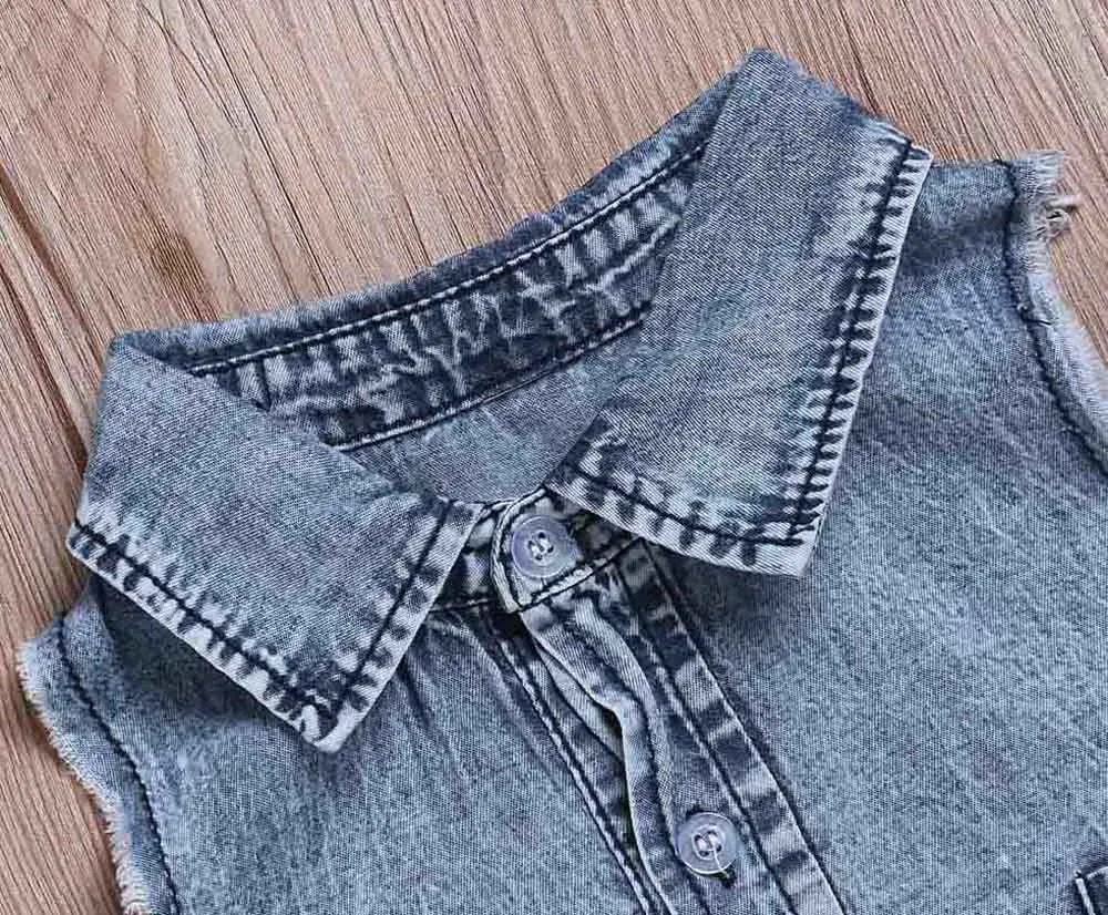 Short-sleeve Denim Romper d1