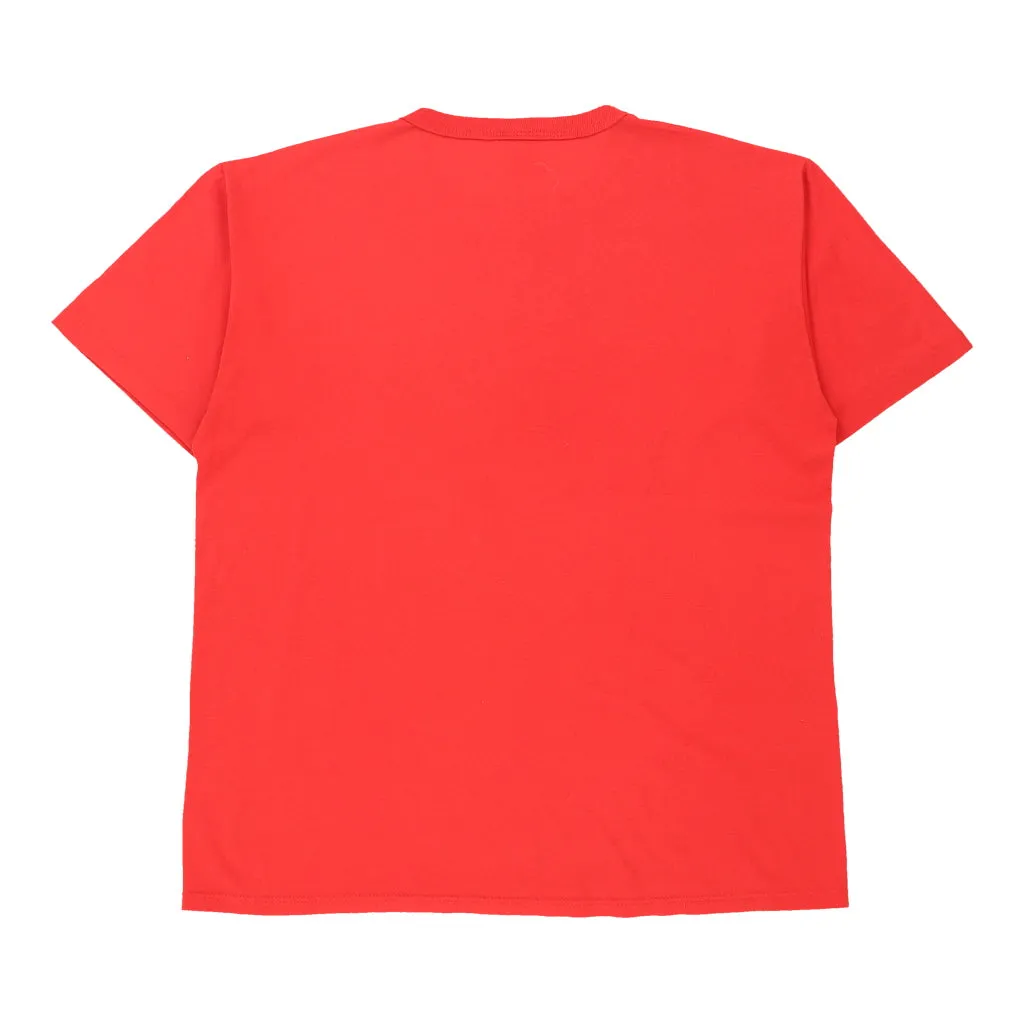 Single Stitch Eau Claire Tennis.  Russell Athletic Graphic T-Shirt - Large Red Cotton