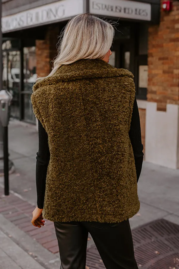 Snuggle Weather Sherpa Vest In Martini Olive