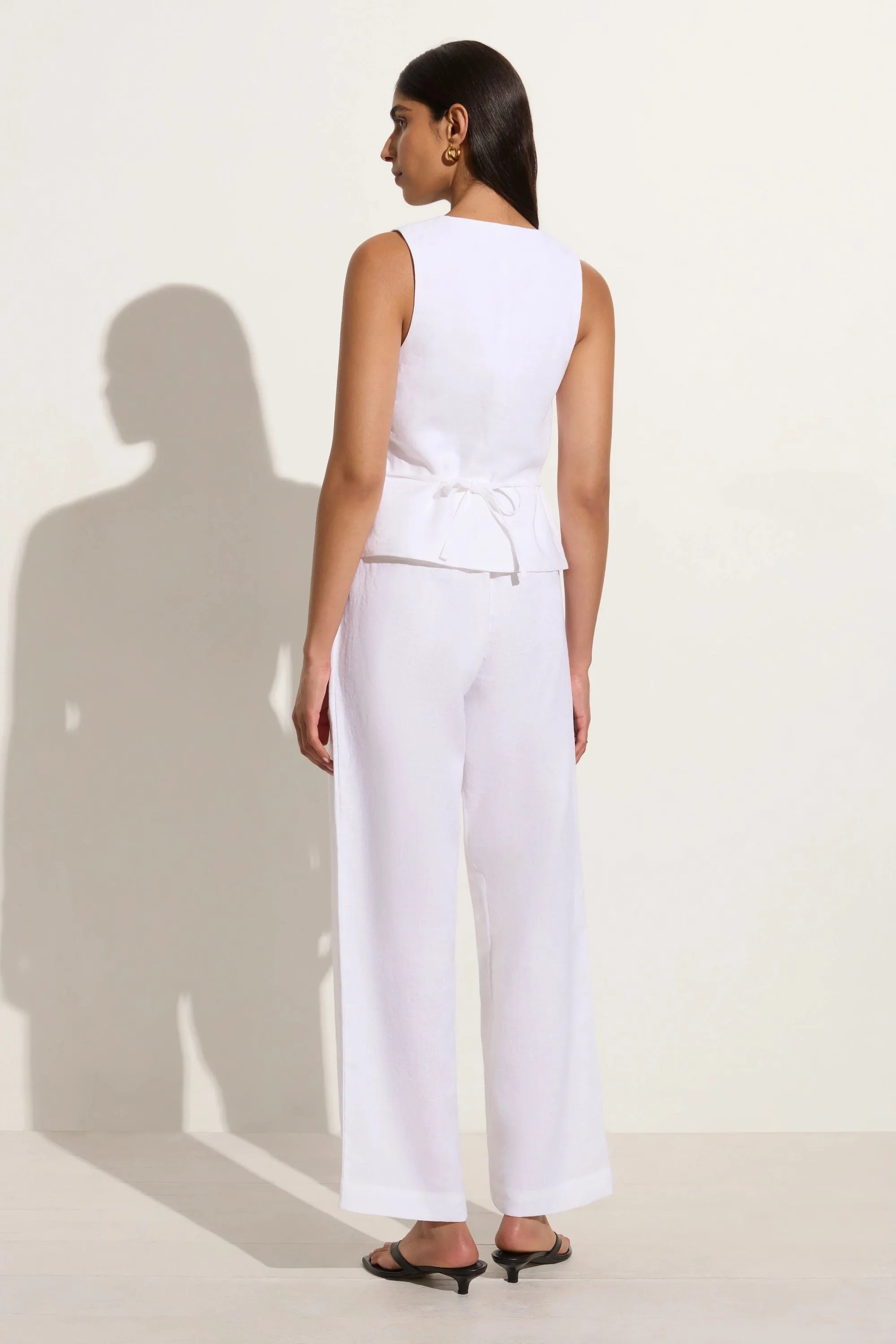 Stanze Vest White