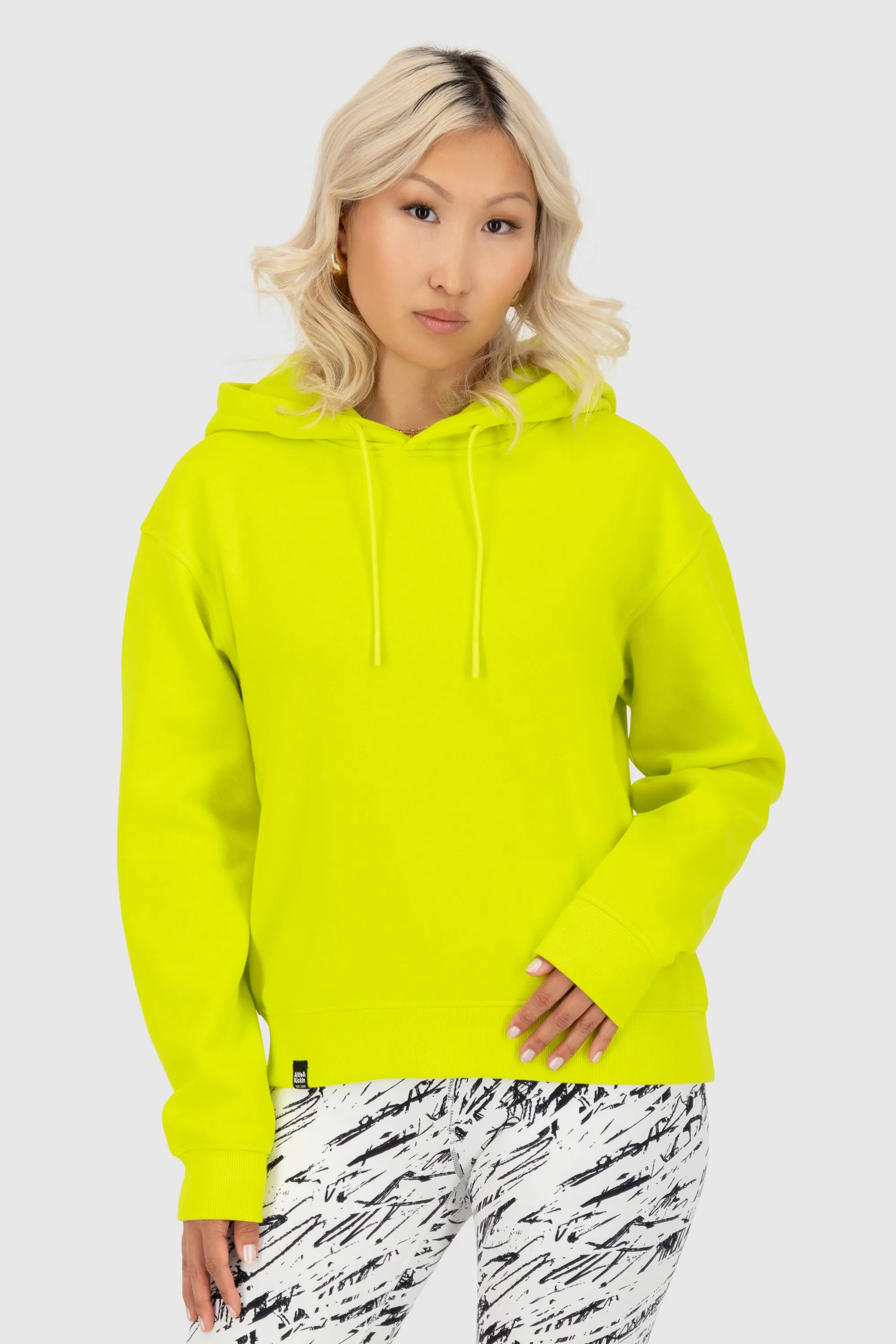 ThaneeAK A Hoodie Hellgrün