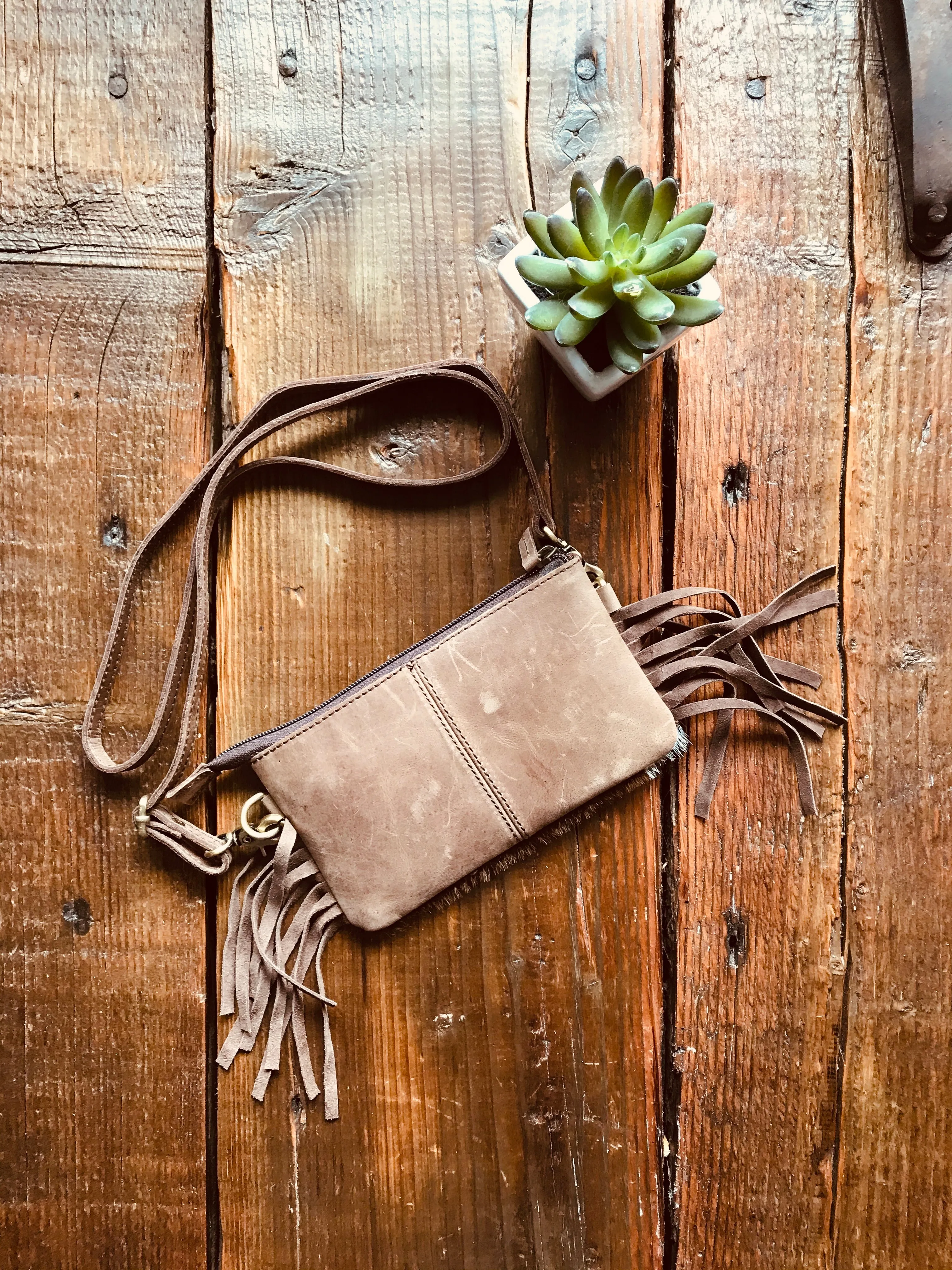 The Bartlett Crossbody Clutch (1)