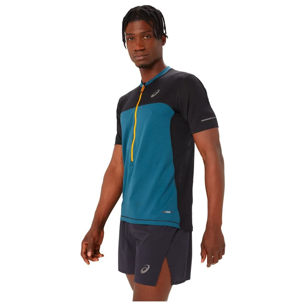 Trail tee-shirt Asics ---Fujitrail Top Magnetic Blue Performance Black