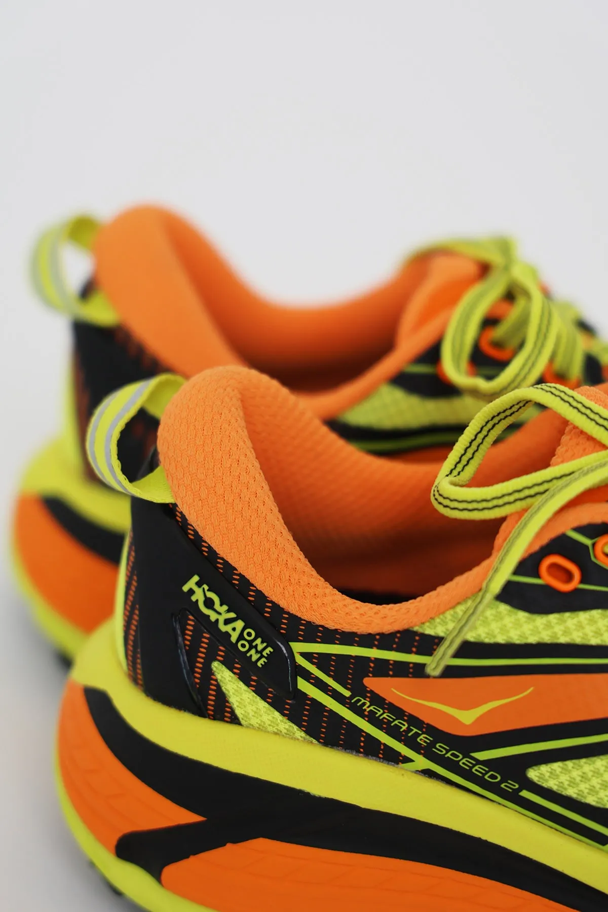 U Mafate Speed 2 - Electric Tangerine/HOKA Citrus