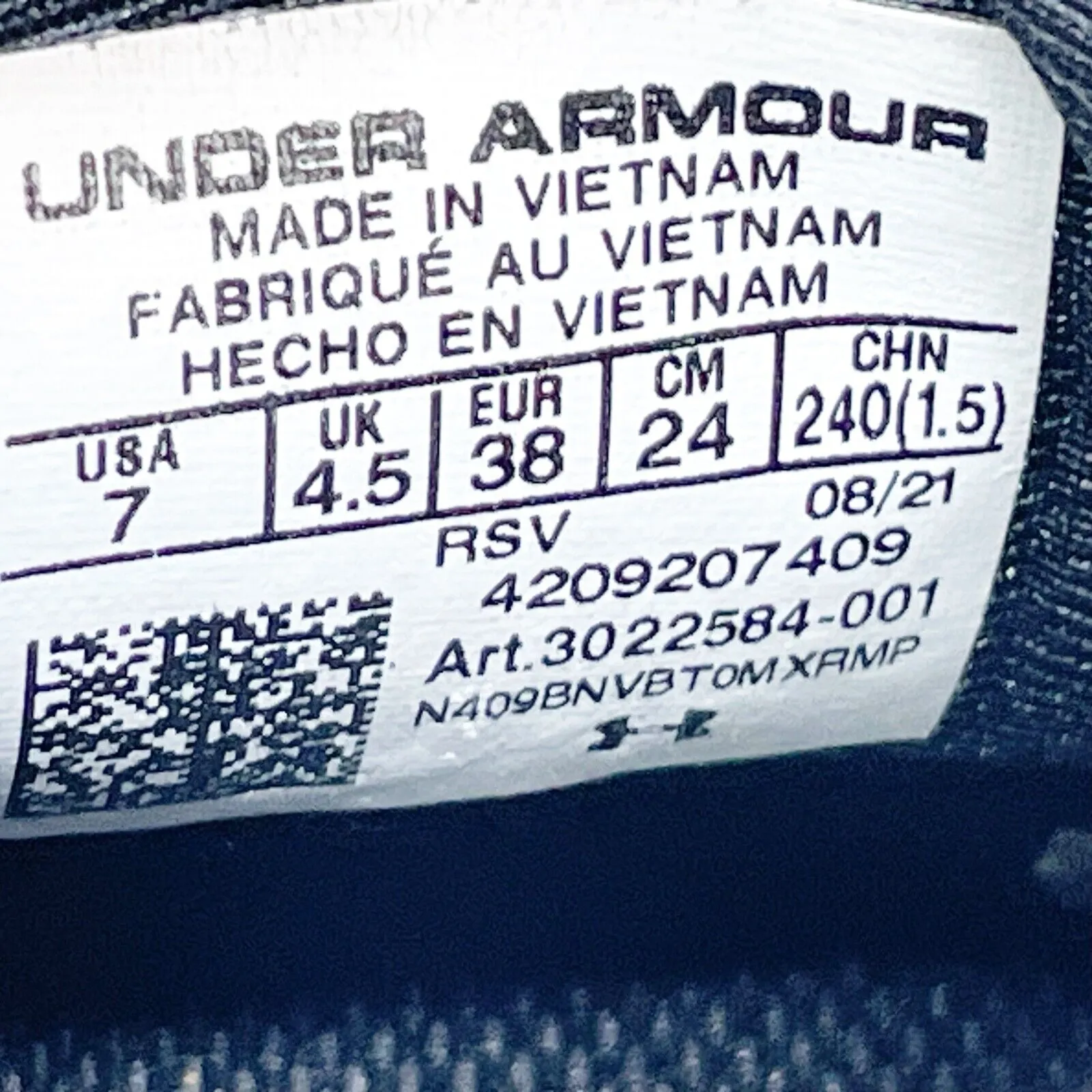 Under Armour Womens Charged Breathe 3022584-001 Black Running Shoes Sneakers 7