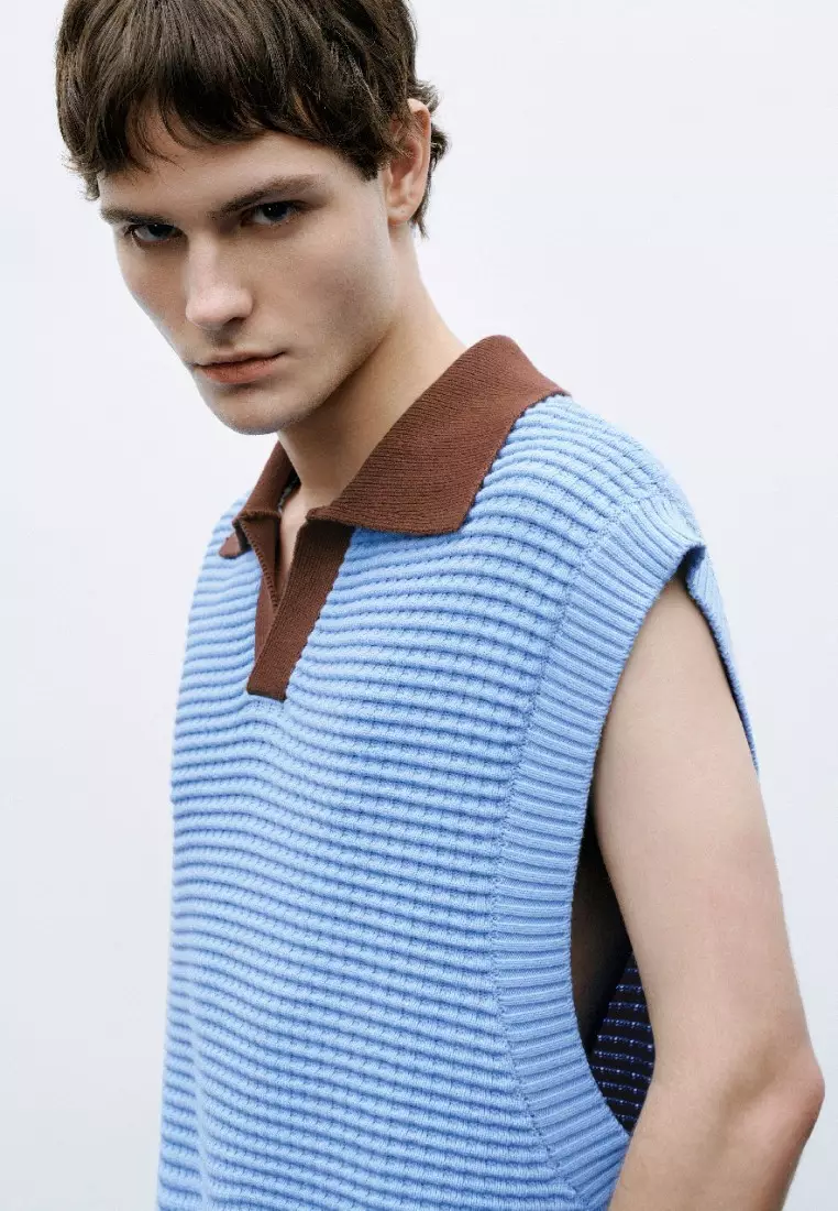 Urban Revivo Knitted Vest With Polo Collar