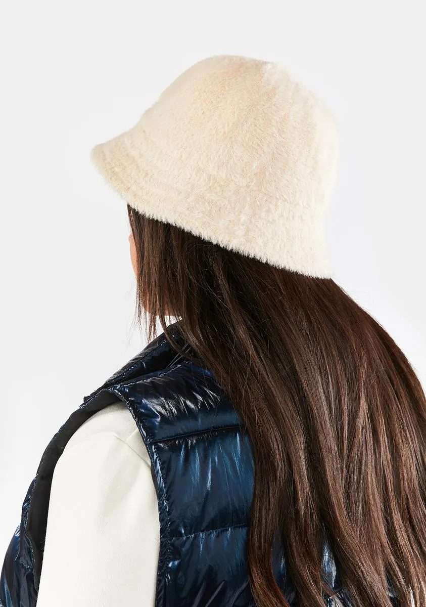 Vanilla Uppin' The Score Fuzzy Bucket Hat-